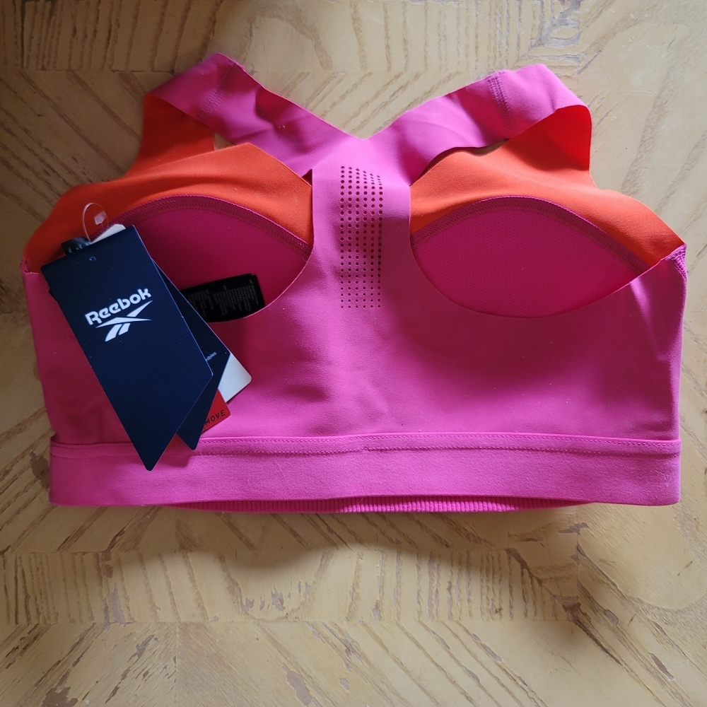 NEW Reebok PureMove Pink Sports Bra Top - Picture 2 of 3